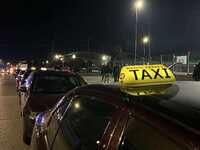 Πάτρα: Αυτοκινητοπομπή συμπαράστασης ταξ...