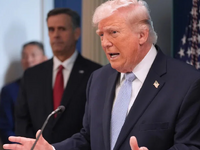 Τραμπ: Ανοίγω τα Στενά και ο Σι θα μου κ...