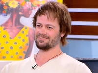 Ο σωσίας του Μπραντ Πιτ, Άρης Κόντος απο...