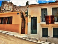 Πάτρα: Περπατήσαμε στις γραφικές γειτονι...