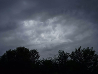 Καιρός σήμερα: Βροχές στα δυτικά και βόρ...