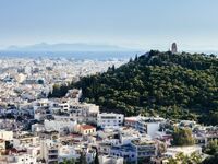 “Βραχνάς” η στέγαση: 1 στους 3 δεν μπορε...