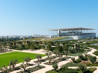 Κορωνοϊός: Χορηγία 100 εκατ. δολαρίων απ...