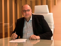 Σύσσωμος ο πολιτικός και αθλητικός κόσμο...