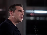 Τσίπρας στο thebest: Να φύγει η κυβέρνησ...