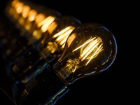 Τιμολόγια ρεύματος: Προς τα πού αναμένετ...