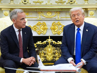 Τραμπ: Δασμοί 100% στον Καναδά αν προχωρ...