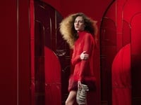 Kalogirou Holiday Campaign: Πολύ κόκκινο...