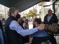 Ανδρουλάκης από Πάτρα: Δεν δίνουμε σωσίβ...