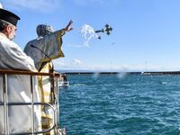 Θεοφάνεια: Xάθηκε στη θάλασσα ο σταυρός ...