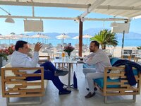 Η ανάρτηση του Αμερικάνου Πρέσβη για τη ...