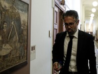 Καταθέτει ξανά ο Φρουζής της Νovartis -&...