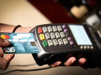 Σαρωτικοί έλεγχοι σε ηλεκτρονικές πλατφόρμες