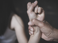 Πάτρα: 49χρονος χτύπησε τη σύζυγό του, τ...