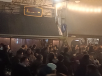 Το πιο «τρελό» κλείσιμο μαγαζιού έγινε μ...