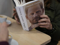 «Ρεζέρβα»: 1,4 εκατ. αντίτυπα ξεπούλησε ...