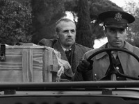 Πάτρα: Βασιλόπιτα, τεντούρα και ταινία τ...