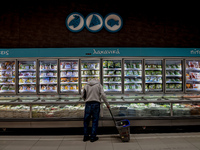 Ακρίβεια: «Θυσία» τα παραδοσιακά τρόφιμα...