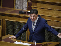 Γεράσιμος Σκιαδαρέσης: «Σκάστε πια… Έχου...