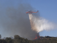 Καλύτερη η εικόνα στη φωτιά στη Βάρης-Κο...
