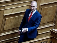 ΣΥΡΙΖΑ για διαγραφή Μπογδάνου: Ο Μητσοτά...