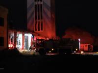 Πάτρα: Φωτιά σε στέγη κτιρίου στην Πειρα...