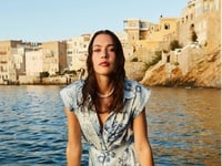 Evi Grintela: «Sea Poetry» με πατρινή υπ...