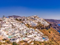 Γεμάτες πτήσεις προς Ελλάδα και ξενοδοχε...