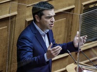 Αλ. Τσίπρας: Φέρνετε το νομοσχέδιο από φ...