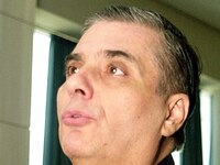 Γιατρός  Τράγκα: Τον εκλιπαρούσα να εμβο...