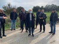 Κλιμάκιο της Νομαρχιακής Επιτροπής Αχαΐα...