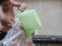 Καυτή ...εβδομάδα στην Πάτρα - Πότε θα π...