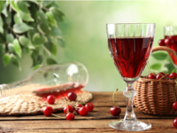 Σπιτική βυσσινάδα, σκέτη γλύκα!