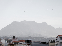 Κρήτη: Αποπνικτική η ατμόσφαιρα από την ...