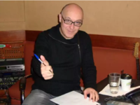 Πέθανε ο Τάσος Βουγιατζής - Ο συνθέτης κ...