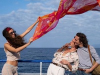 Πάτρα: "Παρθενόπη" από Ιταλία ...