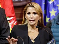 Βολιβία: Για "τρομοκρατία" κατ...