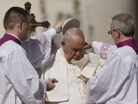 Αποκάλυψη για τον πάπα Φραγκίσκο: Πριν α...