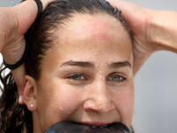 Θρίαμβος για την Νόρα Δράκου και τον πατ...