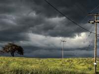 Καιρός σήμερα: Η πρόγνωση της ΕΜΥ - Βροχ...