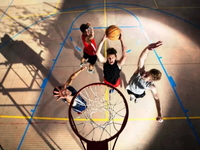 Μπάσκετ στην πλατεία Γεωργίου από τον Αίολο