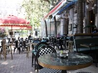 Τουρισμός, εστίαση και κορωνοϊός: Πτώση ...