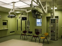 Θρίλερ με τους θανάτους 15 παιδιών σε δύ...