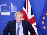 «Σούπερ Σάββατο» για το Brexit- Ημέρα τη...