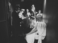 Δύο παρέες που έγραψαν, κι ακόμα γράφουν...