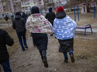 Συγκινεί η προσπάθεια Ουκρανής που ζει σ...