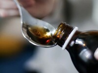 Γκάμπια: Σιρόπι για τον βήχα ενδέχεται ν...