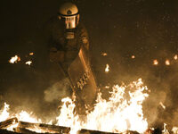 Πάτρα-Επίθεση με μολότοφ στο Γ' Αστυνομι...