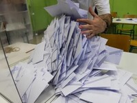 Εκλογές: Τα σενάρια για πιθανές ημερομην...