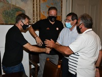 Ο Κώστας Πελετίδης υποδέχτηκε στο Δημαρχ...